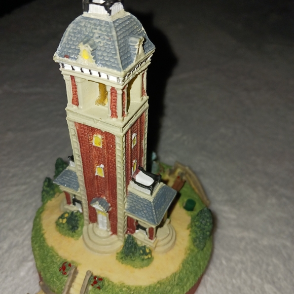 Liberty Falls Musical Bell Tower NIB - Picture 4 of 4
